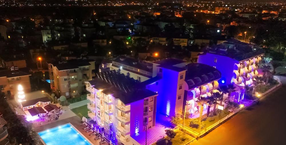 AKDORA RESORT HOTEL & SPA — SIDE