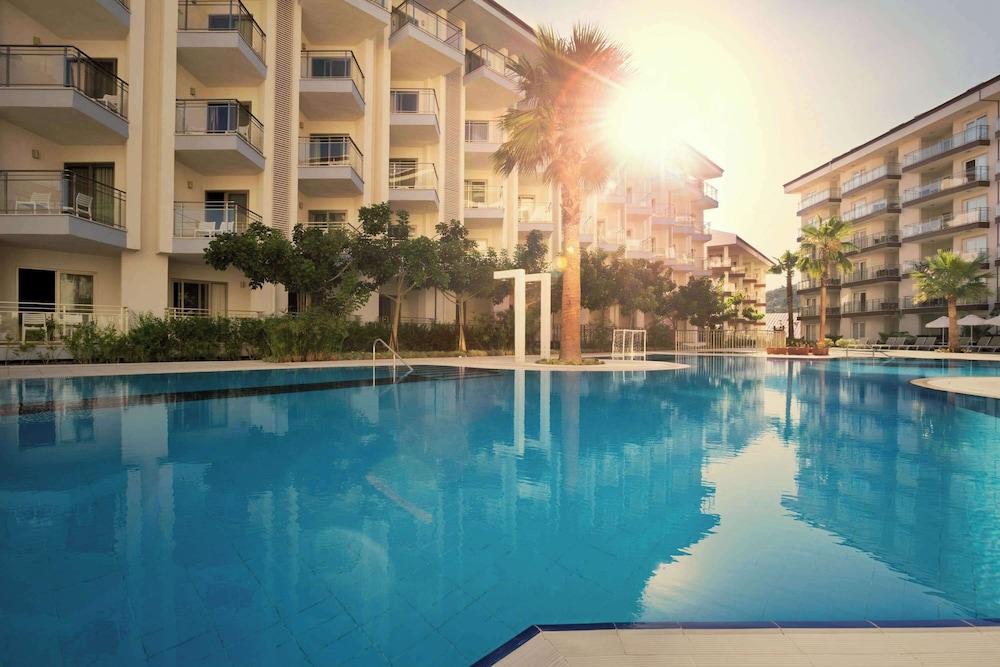 RAMADA HOTEL & SUITES BY WYNDHAM KUSADASI — KUSADASI — fotografie hotel nr. 24
