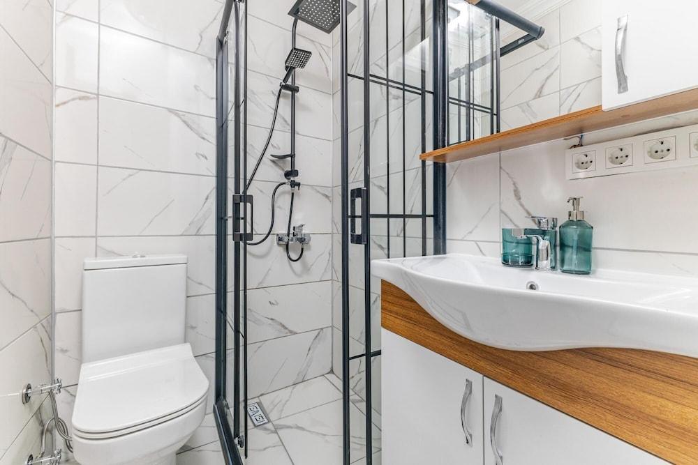 COMFORTABLE SPACIOUS FLAT IN BESIKTAS — ISTANBUL — fotografie hotel nr. 4