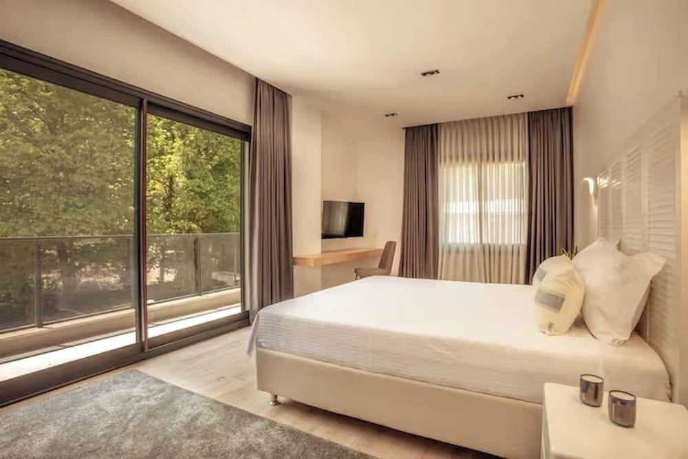 SPACIOUS 4BR VILLA PERFECT FOR FAMILIES & FRIENDS — MARMARIS — fotografie hotel nr. 2