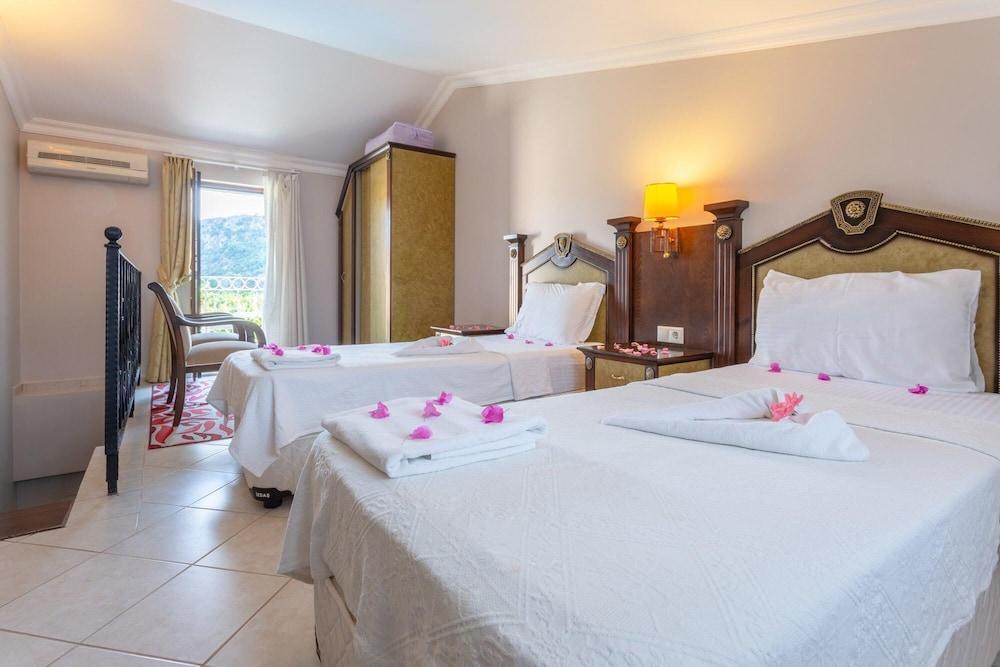 VILLA ASLI PARADISE: PRIVATE POOL, A/C, WIFI, CAR NOT REQUIRED, ECO-FRIENDLY - 2226 — DALYAN — фотография отеля №12