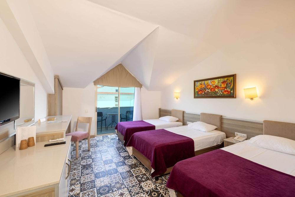 CRYSTAL AURA BEACH RESORT & SPA — KEMER — фотография отеля №13