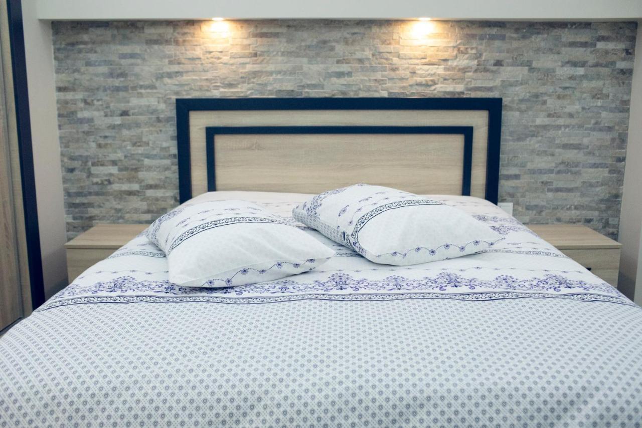 WEST ISTANBUL HOSTEL — ISTANBUL