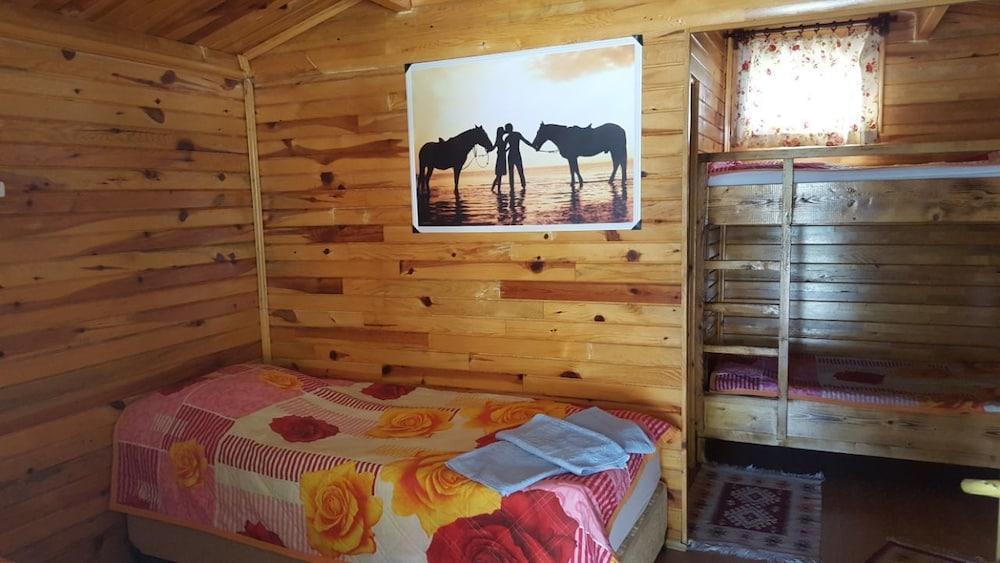 ORANJ RANCH (ORANGE & RANCH) — CAMYUVA — fotografie hotel nr. 2