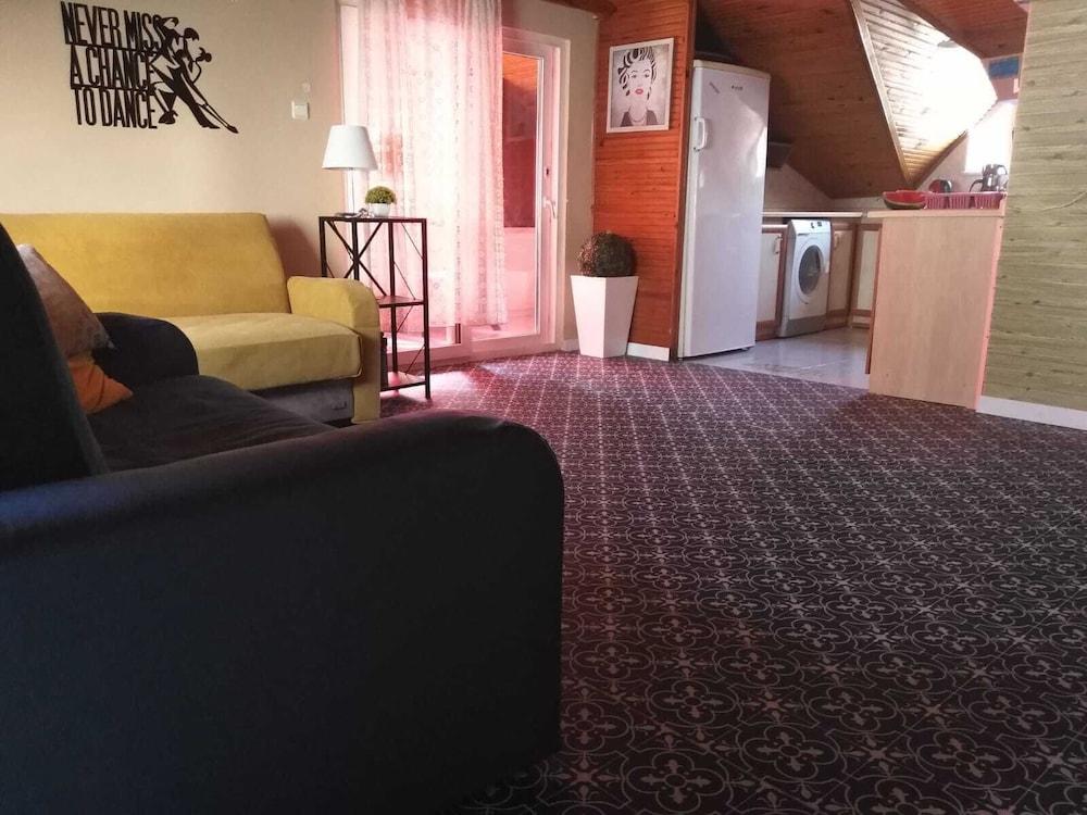 1ST FLOOR CITY CENTER BY THE HARBOUR — MARMARIS