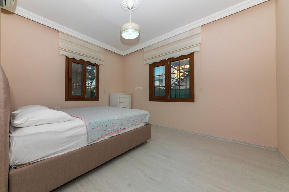 DENIS VILLA MARMARIS DAILY WEEKLY RENTAL — MARMARIS — fotografie hotel nr. 9