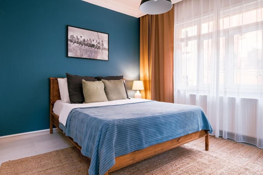 MODERN SPACIOUS FLAT W BALCONY 5 MIN TO TAKSIM — ISTANBUL — fotografie hotel nr. 4