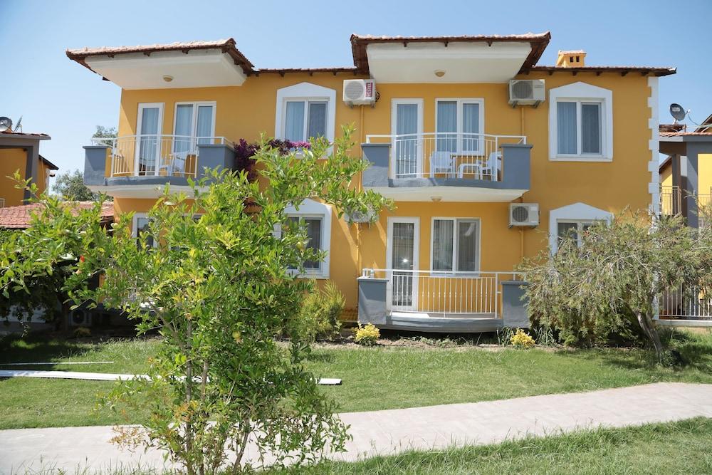 MERVEILLE HOTEL — KUSADASI
