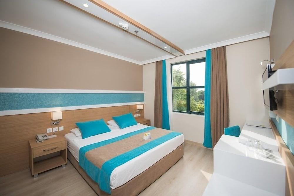 SANDY BEACH HOTEL — SIDE — fotografie hotel nr. 7