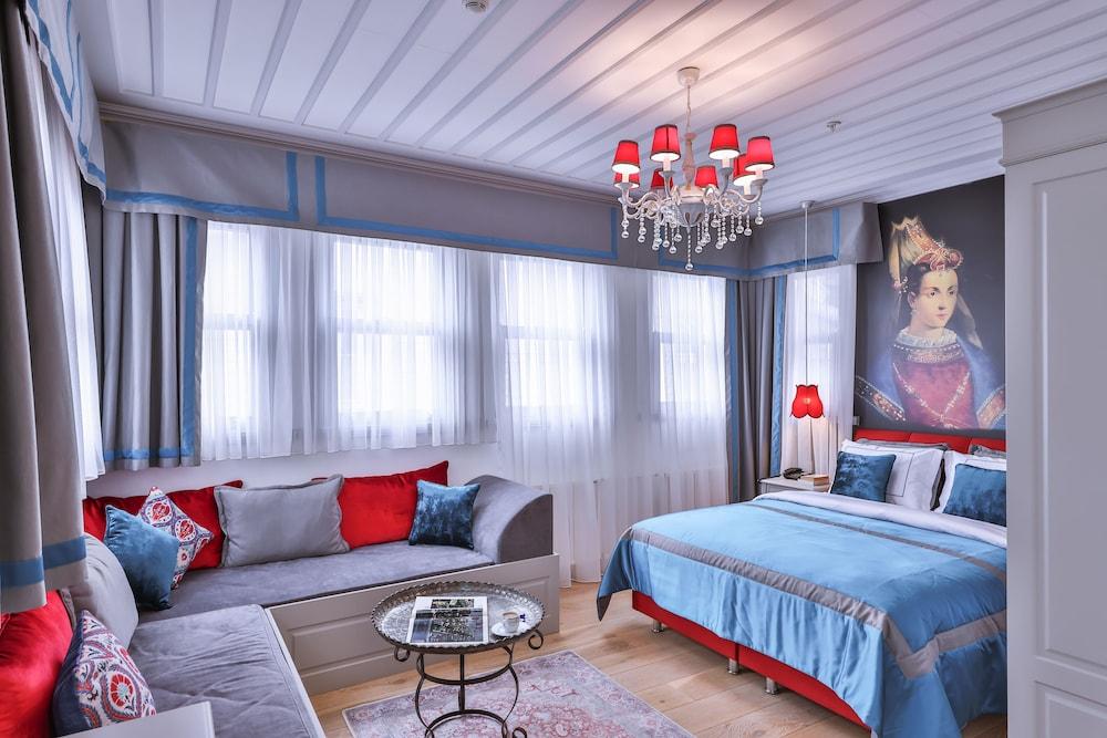 9 DOORS HOTEL — ISTANBUL
