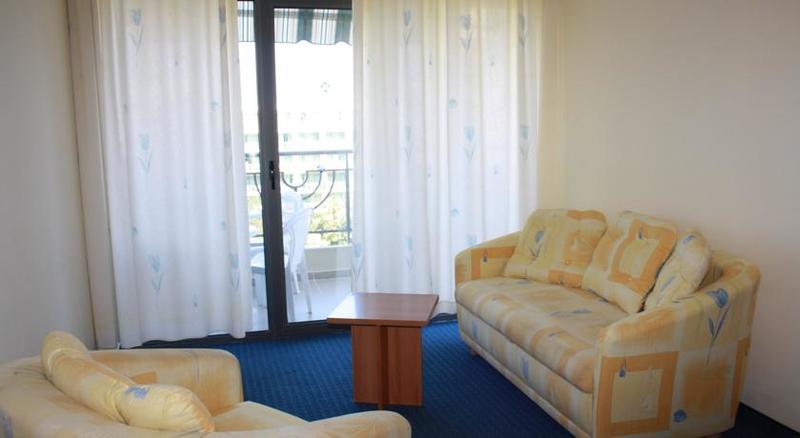 PERUNIKA HOTEL — GOLDEN SANDS — fotografie hotel nr. 2