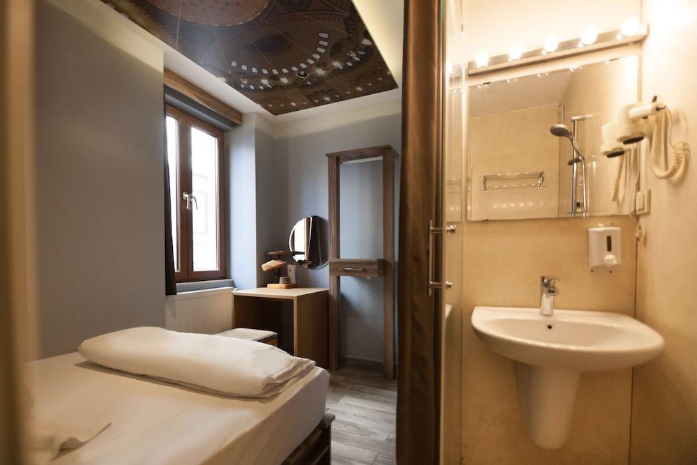 STAY INN TAKSIM HOSTEL (ADULTS ONLY) — ISTANBUL — fotografie hotel nr. 27
