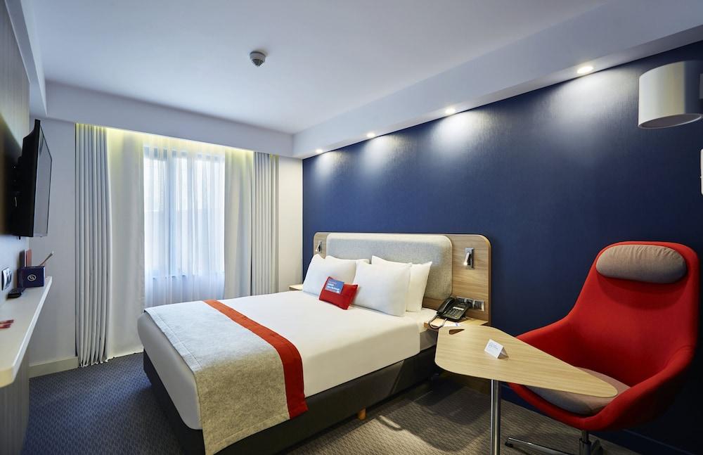 HOLIDAY INN EXPRESS ISTANBUL - ATAKOY METRO — ISTANBUL — фотография отеля №10