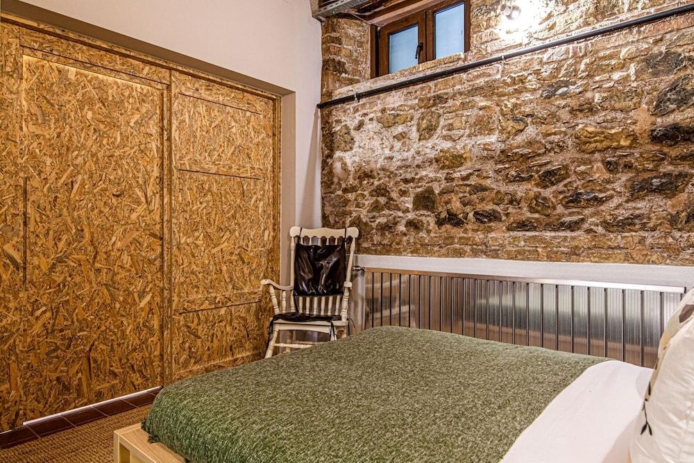 CENTRALLY LOCATED HISTORICAL FLAT IN BEYOGLU — ISTANBUL — fotografie hotel nr. 32