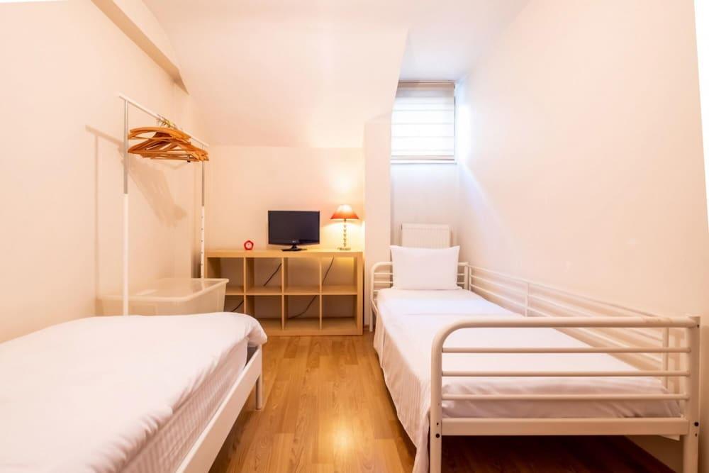 COMFORTABLE FLAT WITH CENTRAL LOCATION IN USKUDAR — ISTANBUL — fotografie hotel nr. 12