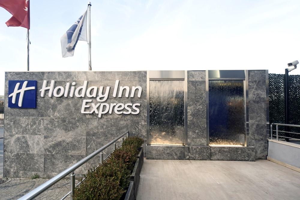 HOLIDAY INN EXPRESS ISTANBUL - ALTUNIZADE — ISTANBUL — fotografie hotel nr. 30