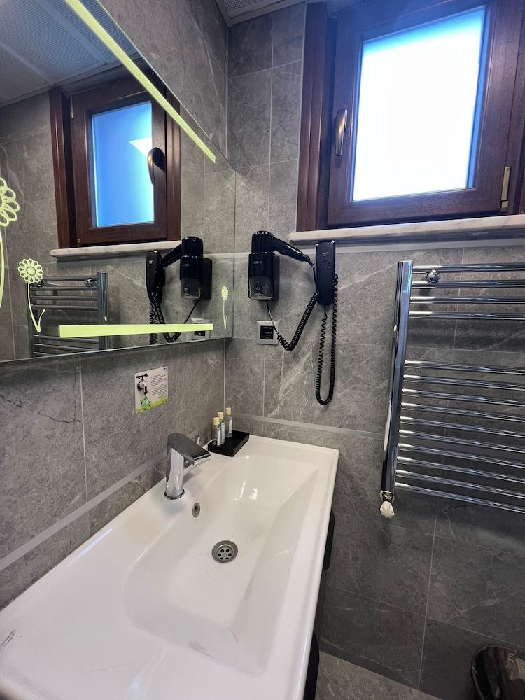HOTEL TORUN — ISTANBUL — фотография отеля №27