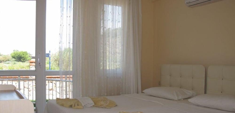 VILLA SH03 BY JOYLETTINGS — FETHIYE — fotografie hotel nr. 2