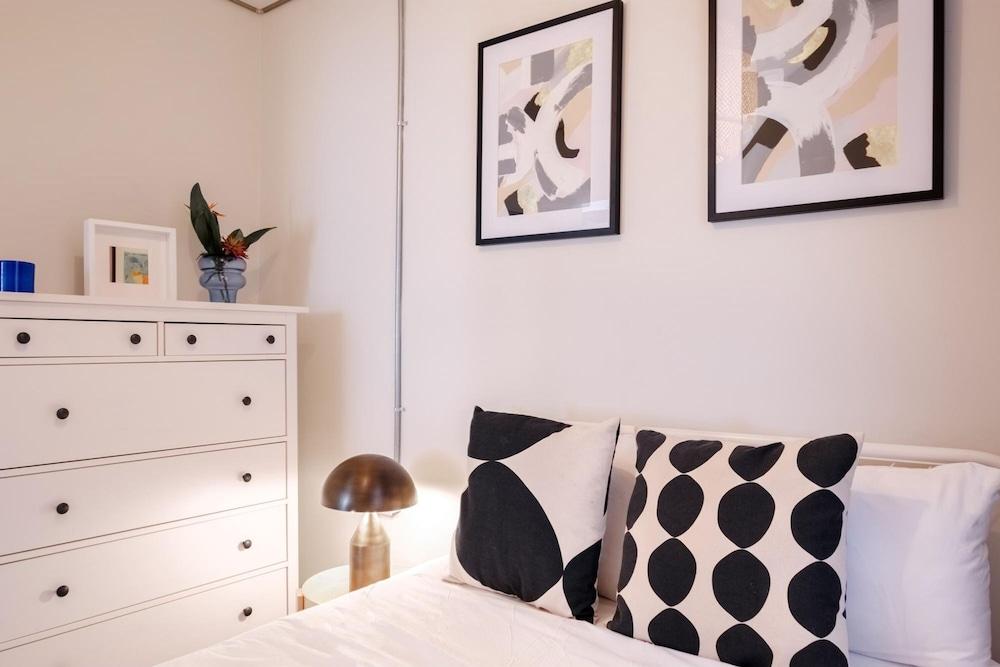 GEM OF GALATA DISCOVER RENOVATED FLAT — ISTANBUL — фотография отеля №33