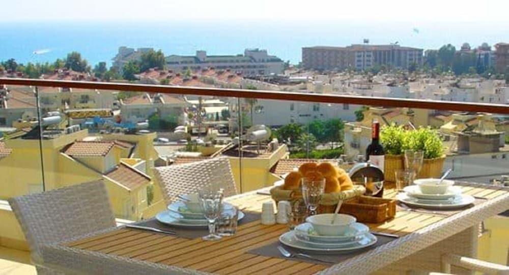 LUXURY 2 BED PRIVATE HOME CLOSE TO THE BEACH ON A SECURE COMMUNITY — SIDE — fotografie hotel nr. 23