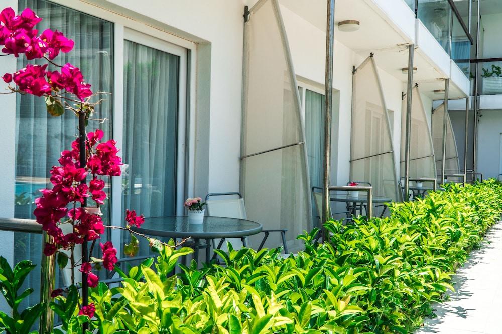 YENI — CESME — fotografie hotel nr. 22