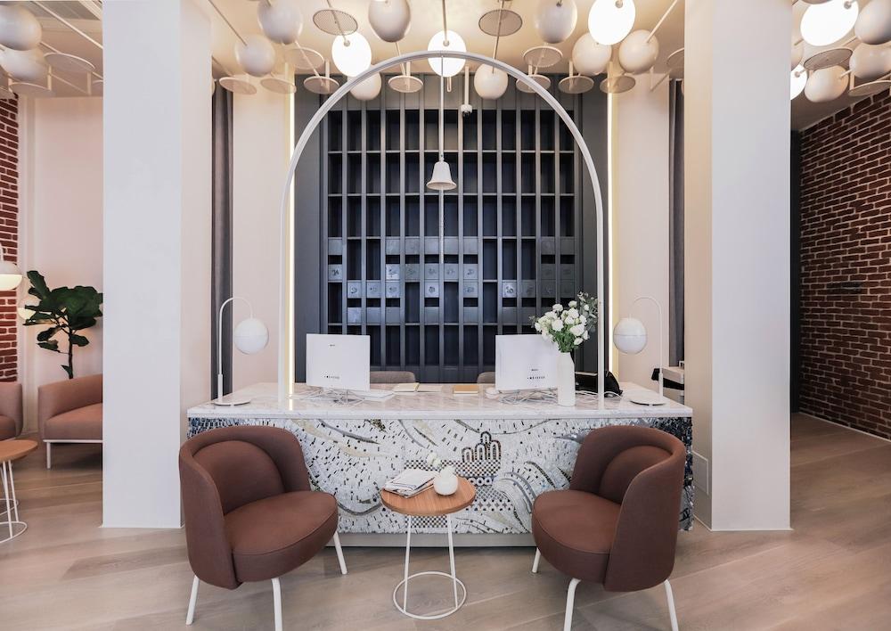 ECOLE ST. PIERRE HOTEL — ISTANBUL — фотография отеля №2
