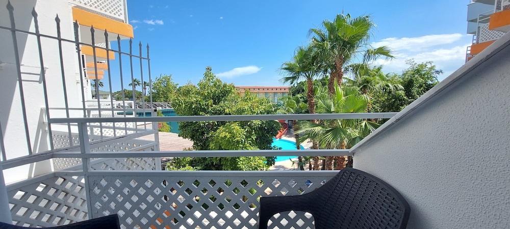 UK HOTELS KIRIS — KIRIS — фотография отеля №9