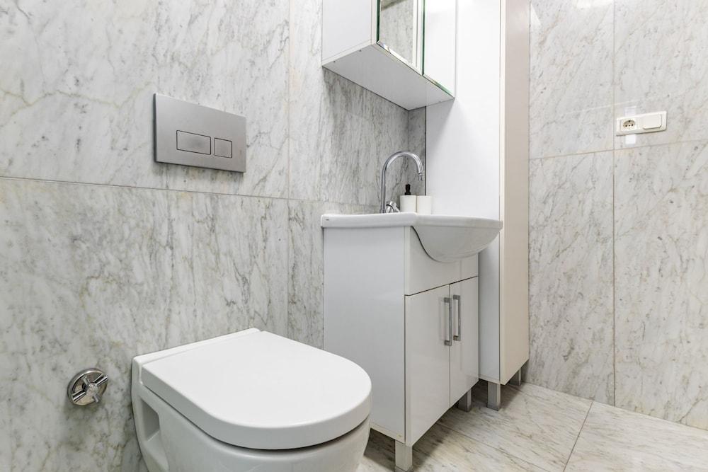 SLEEK FLAT CLOSE TO OSMANBEY METRO STATION — ISTANBUL — fotografie hotel nr. 21