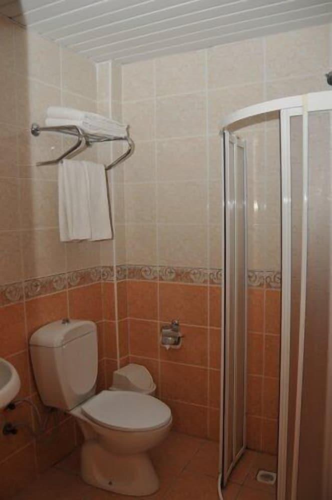 INSIDE HOTEL — SIDE — fotografie hotel nr. 12