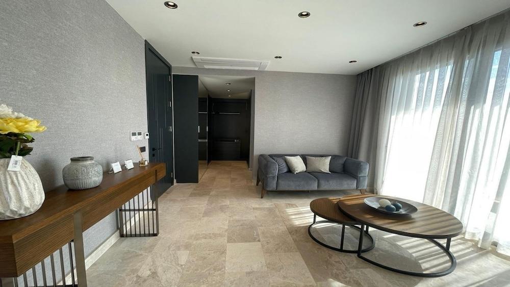 BOVILLA HOTEL SENTIO YALIKAVAK — BODRUM