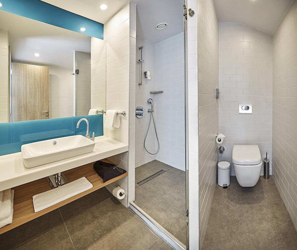 HOLIDAY INN EXPRESS ISTANBUL - ATAKOY METRO — ISTANBUL — фотография отеля №18