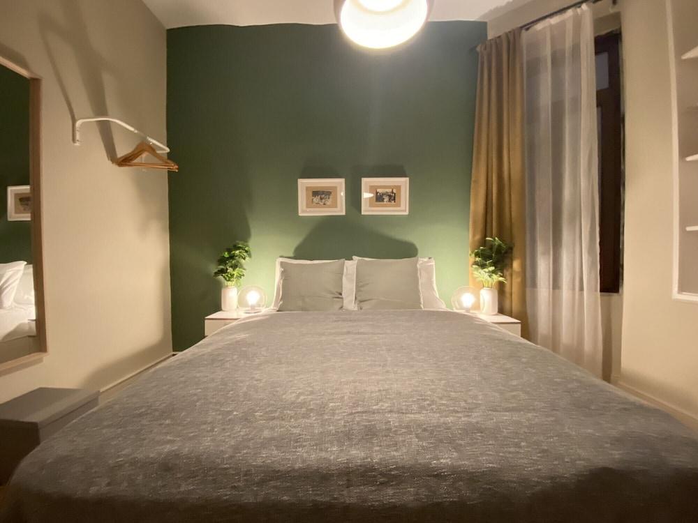 SLEEK FLAT WITH CENTRAL LOCATION IN BEYOGLU — ISTANBUL — fotografie hotel nr. 22