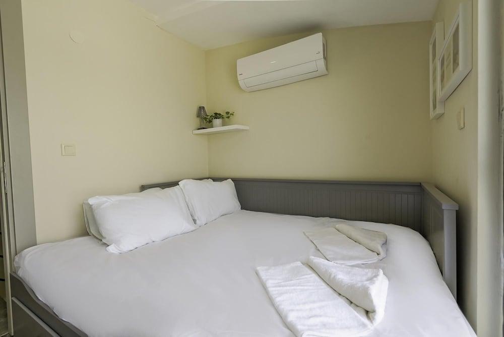 FLAT W SHARED POOL AND BALCONY 8 MIN TO BEACH — BELEK — фотография отеля №14
