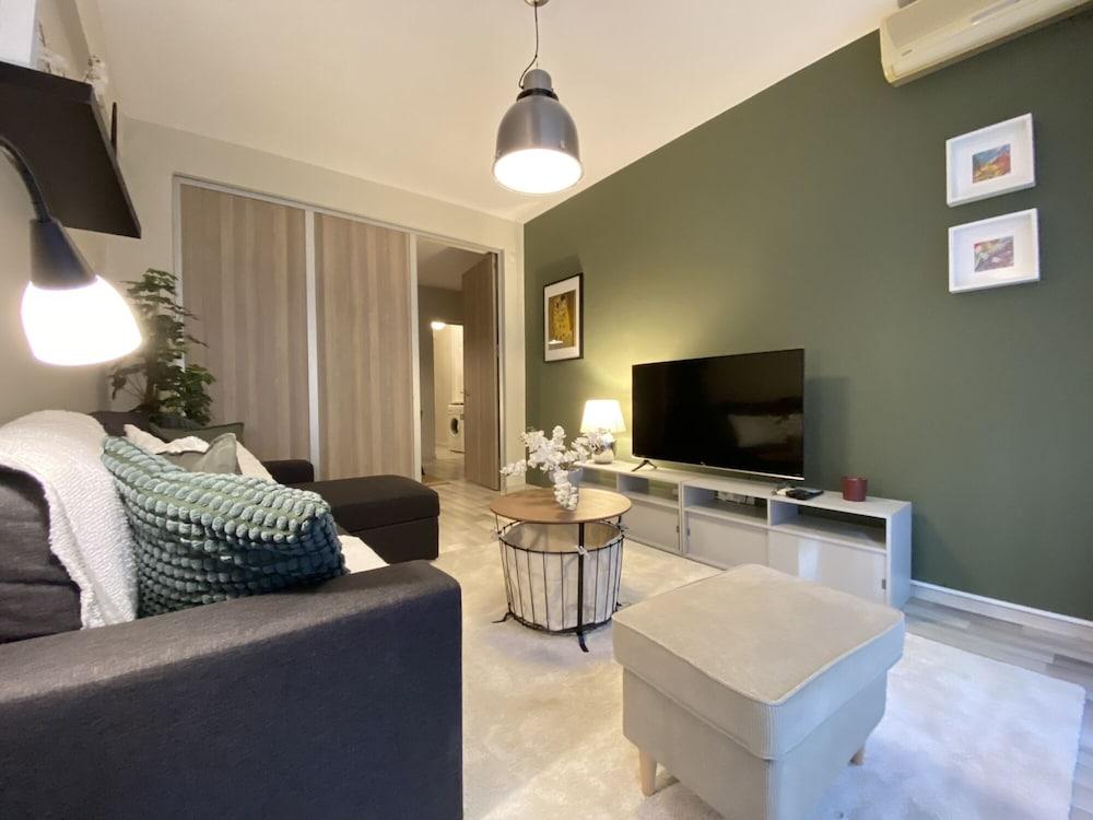 EXQUISITE AND SPACIOUS FLAT IN CENTRAL SISLI — ISTANBUL — fotografie hotel nr. 2