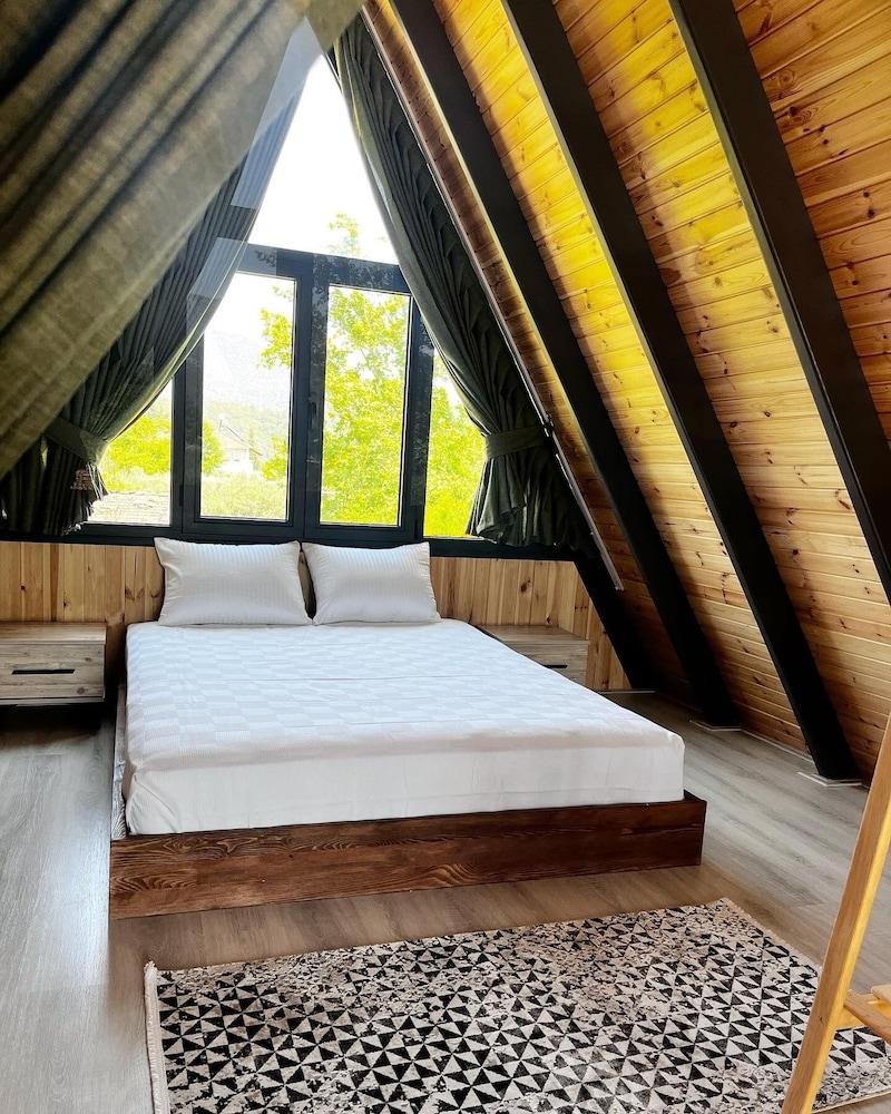 KARYA BUNGALOV VILLA — DALAMAN