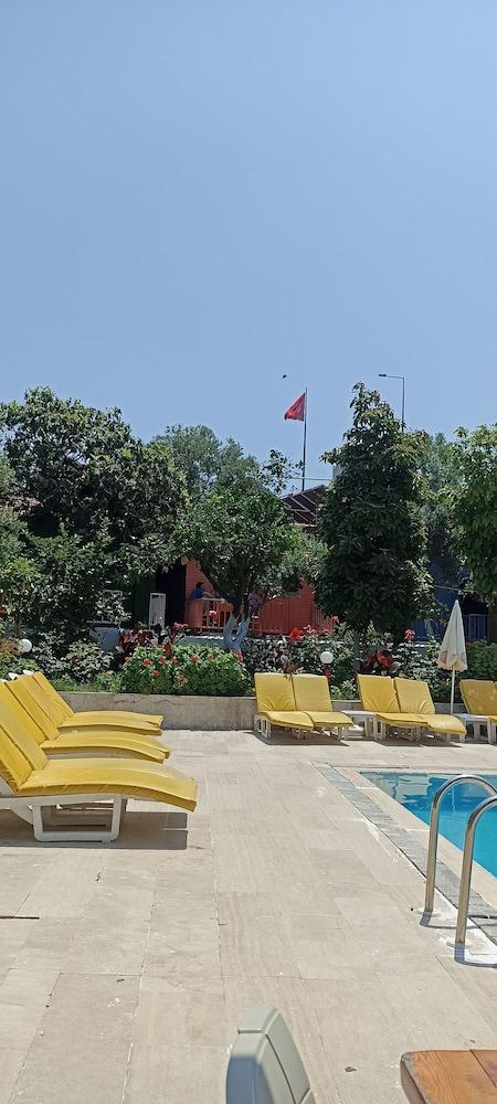 BYKARA MOTEL — SIDE — фотография отеля №21
