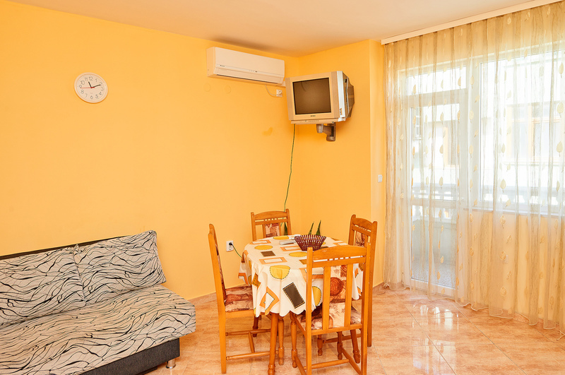 GUEST HOUSE NADIN — POMORIE — fotografie hotel nr. 2