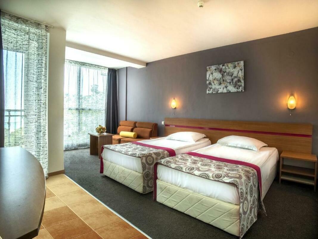 MIMOSA SUNSHINE HOTEL — GOLDEN SANDS — фотография отеля №12