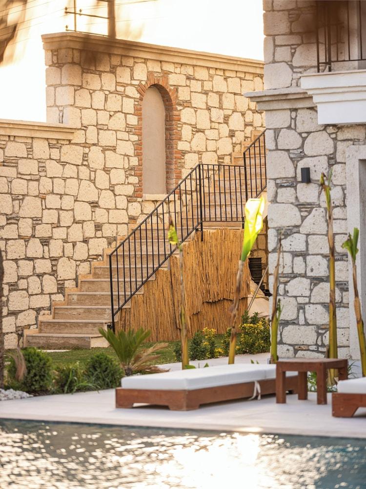 BLANCO SUITES ALACATI — CESME — фотография отеля №26