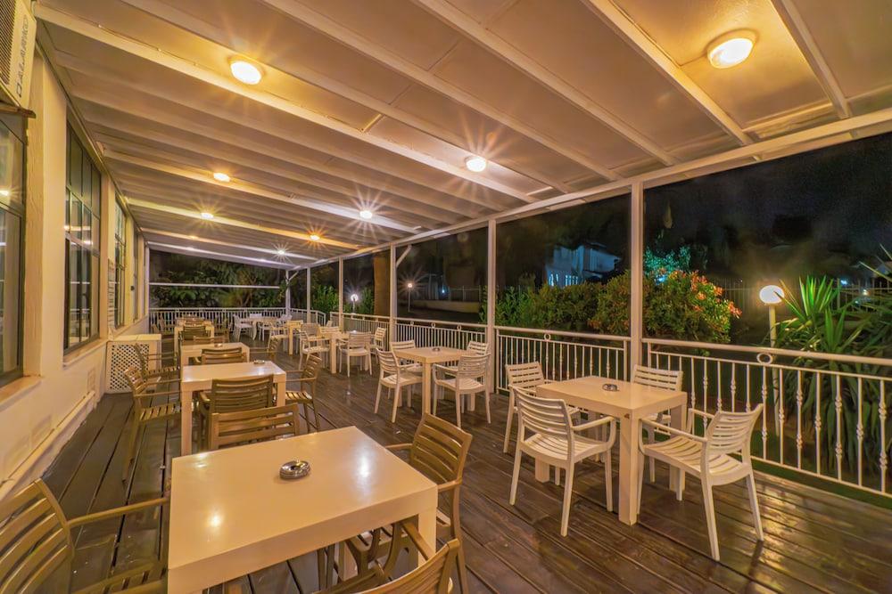PINETA CLUB HOTEL — MARMARIS — fotografie hotel nr. 31