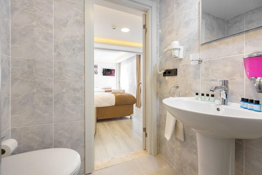 BLUE MARMARA SUITES — ISTANBUL — фотография отеля №38