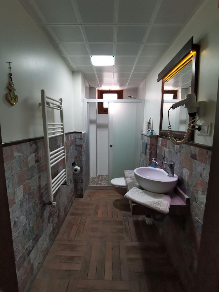 KAPTAN MOTEL — SEFERIHISAR — фотография отеля №26