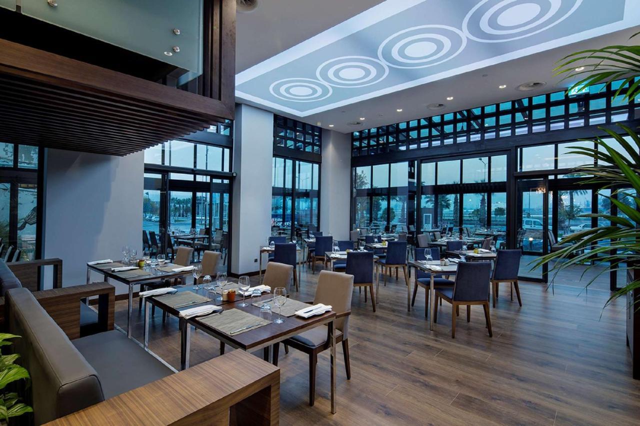 HILTON GARDEN INN IZMIR BAYRAKLI — IZMIR — fotografie hotel nr. 11