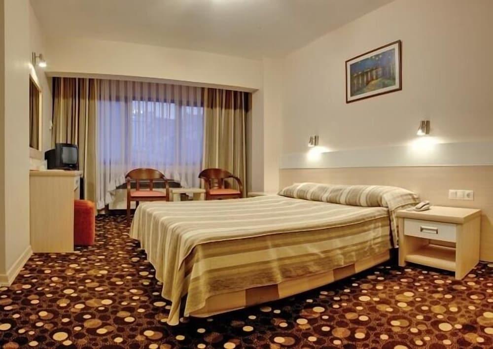 OTEL YUMUKOGLU — IZMIR — фотография отеля №4