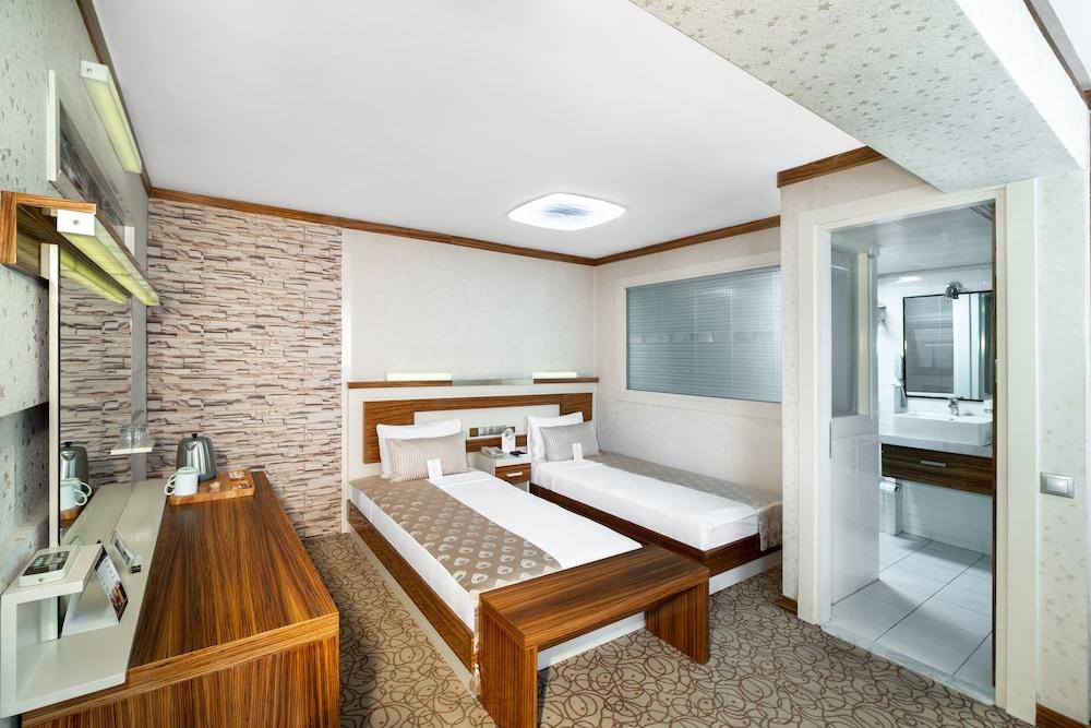OGLAKCIOGLU PARK BOUTIQUE HOTEL — IZMIR — fotografie hotel nr. 12