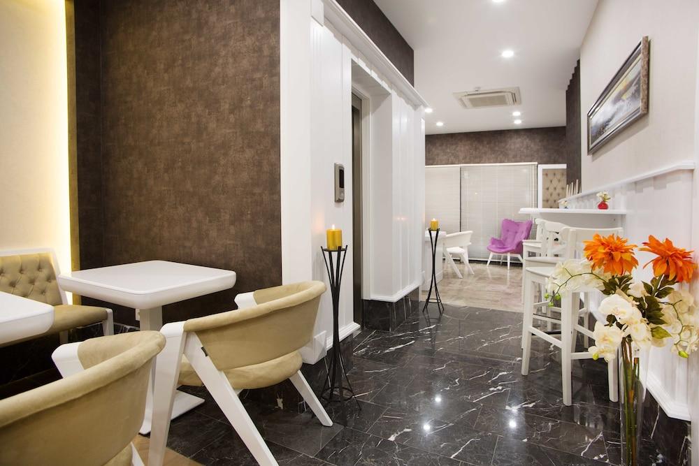 ASTAN HOTEL TAKSIM — ISTANBUL
