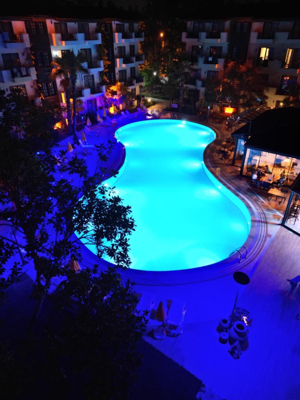 LEMAS SUITE HOTEL — SIDE — фотография отеля №5