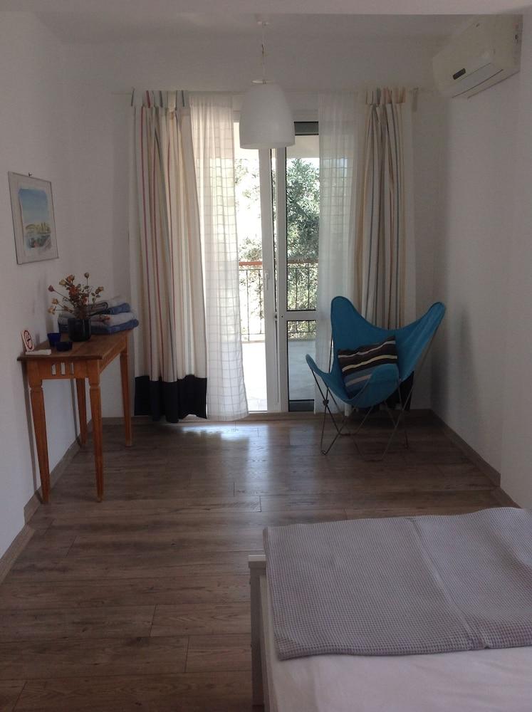 BEYAZ EV PANSIYON (ADULTS ONLY) — SEFERIHISAR — фотография отеля №2