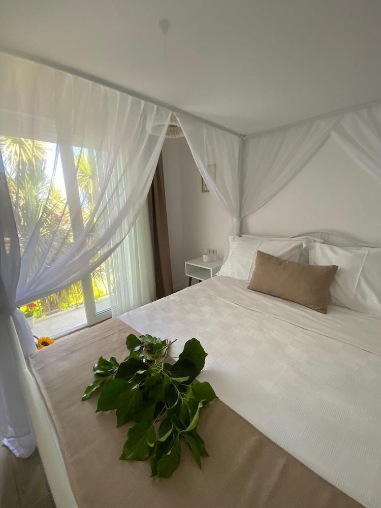 FLORA BOHEME — CESME — фотография отеля №7