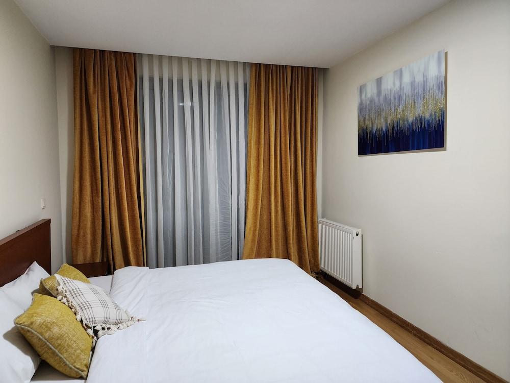 PERFECT RESIDENCE TAKSIM WITH POOL — ISTANBUL — фотография отеля №35